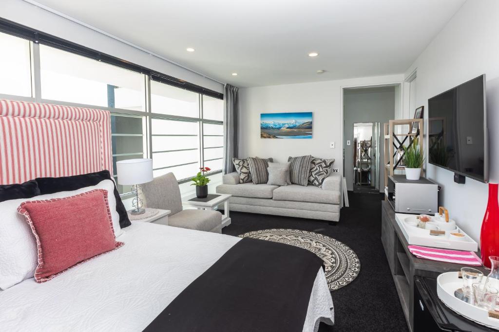 Cashmere Heights room 1